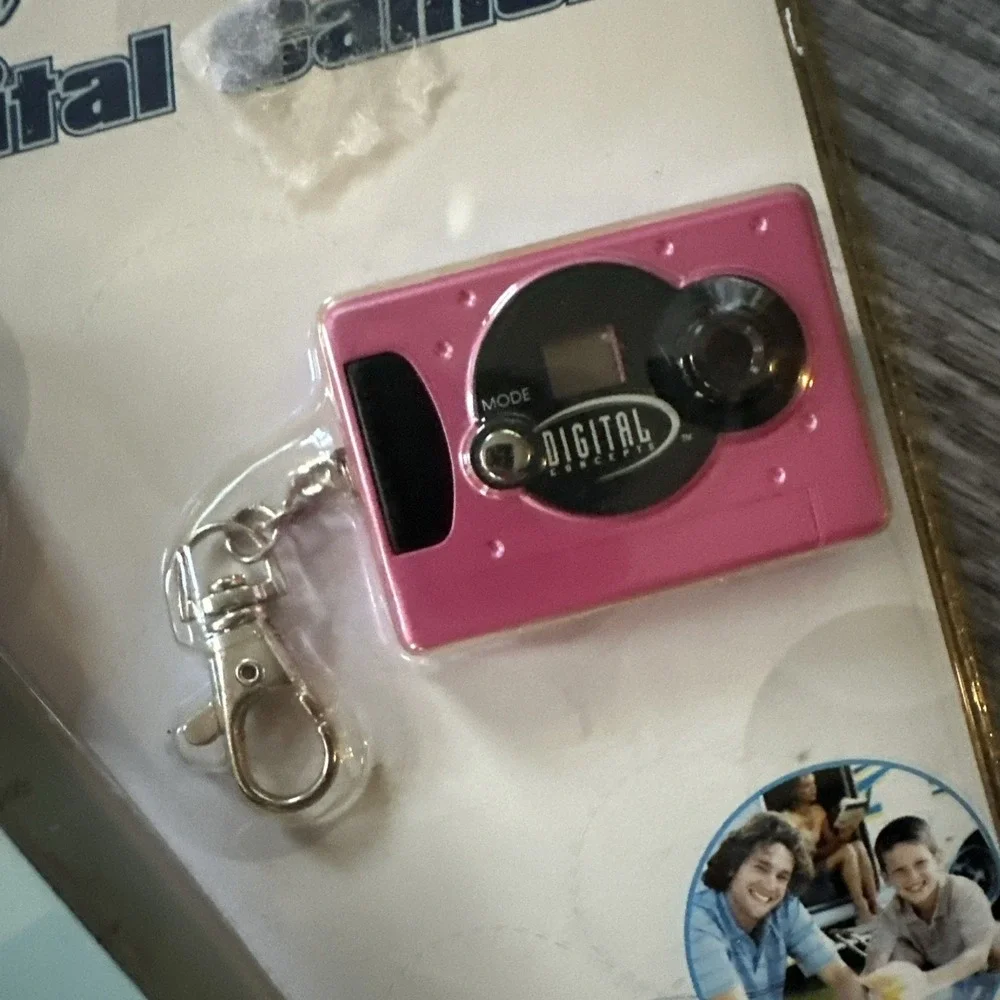 Keychain 3 In 1~Digital Camera, PC Web, Video Camera ~ Blue~NEW Great‎ GIFT